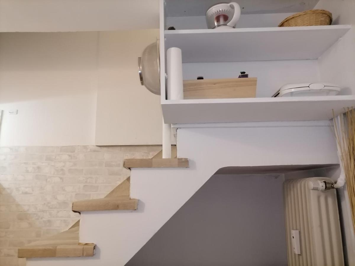 Acropolis Elegant Maisonette By Lodgespot 雅典 外观 照片