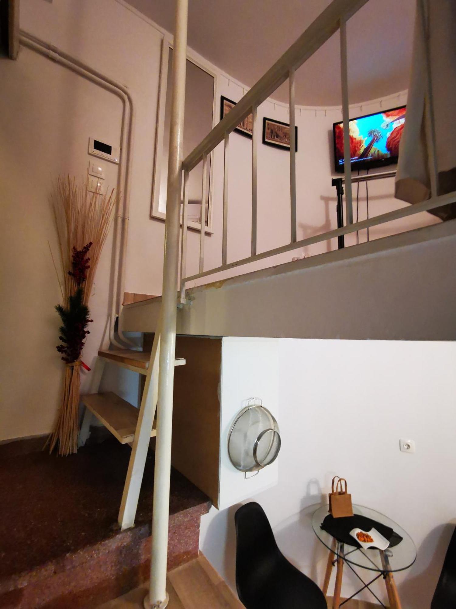 Acropolis Elegant Maisonette By Lodgespot 雅典 客房 照片