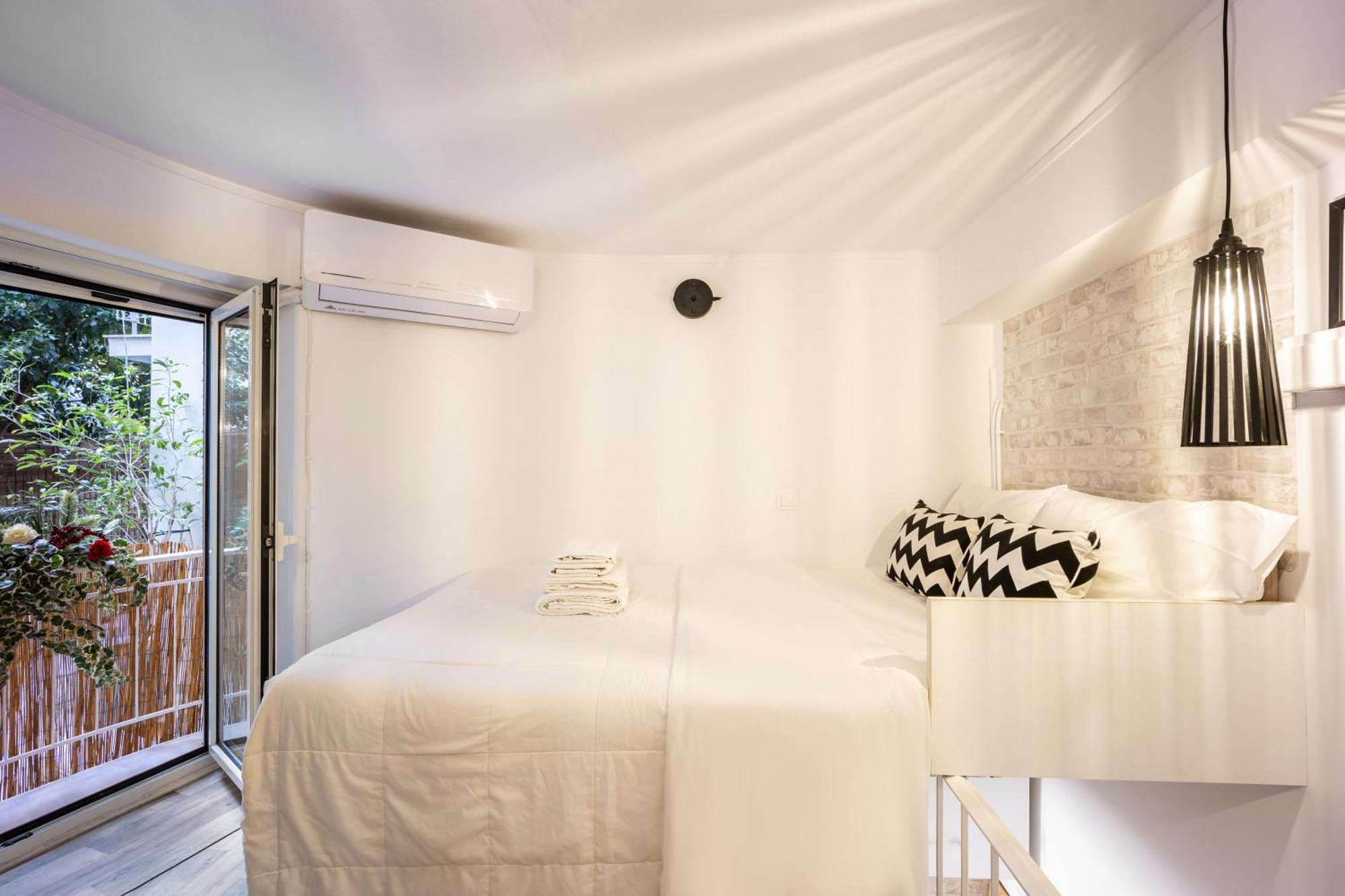 Acropolis Elegant Maisonette By Lodgespot 雅典 外观 照片